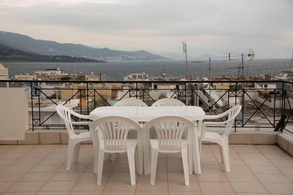 Zoe'S Apartments Nea Iraklitsa Εξωτερικό φωτογραφία