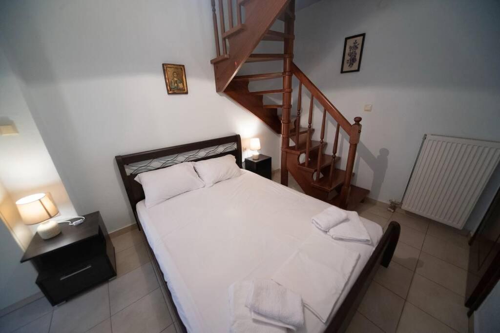 Zoe'S Apartments Nea Iraklitsa Εξωτερικό φωτογραφία