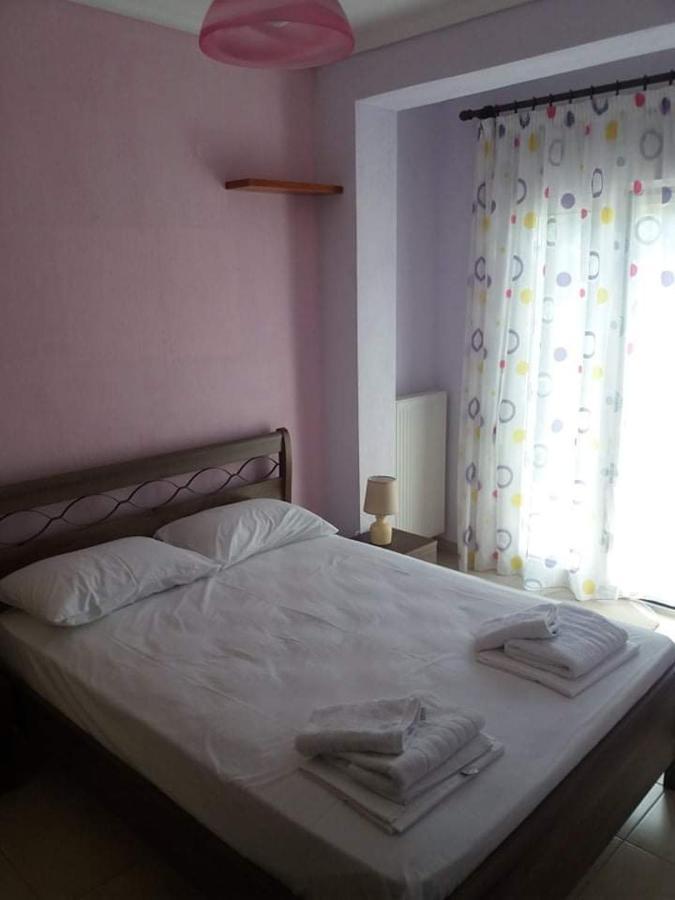 Zoe'S Apartments Nea Iraklitsa Εξωτερικό φωτογραφία